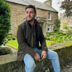 BARBOUR LUTZ Waxed Jacket Olive Rugged Sophistication MSRP$520 British Heritage